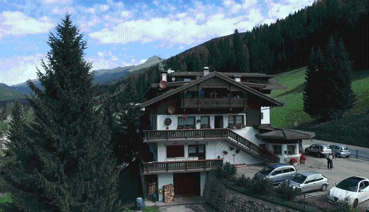 Residence La Pineta Padola 0*,
